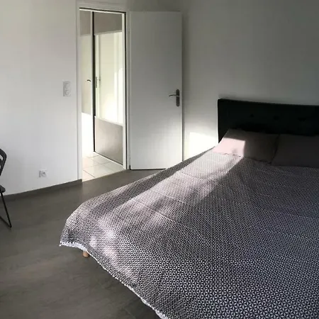 Maison De La Roche Du Feu Jusqu'a 12 Personnes * Gouézec