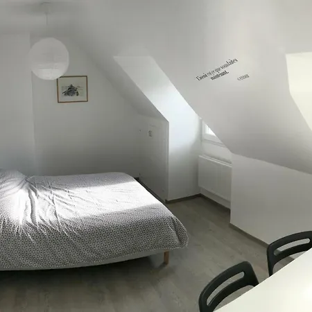 Maison De La Roche Du Feu Jusqu'a 12 Personnes 度假居 *